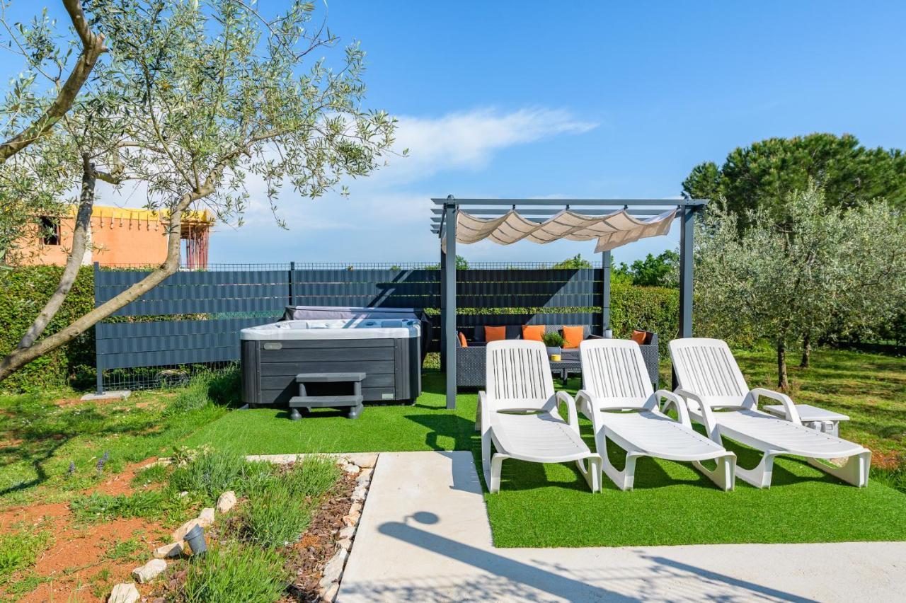 Apartments Josipa Пореч Экстерьер фото