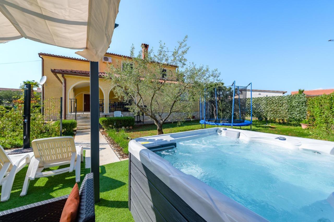 Apartments Josipa Пореч Экстерьер фото
