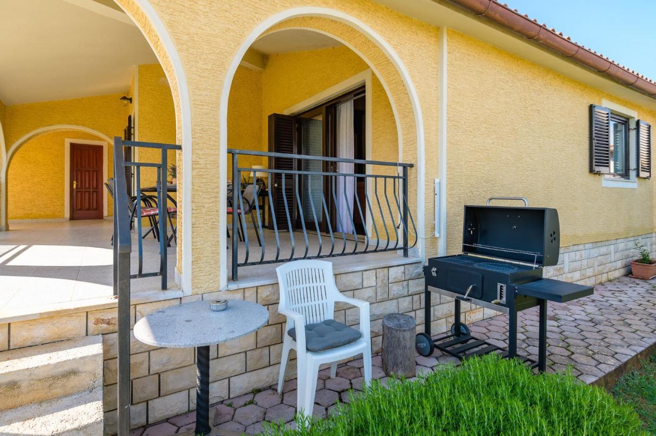Apartments Josipa Пореч Экстерьер фото
