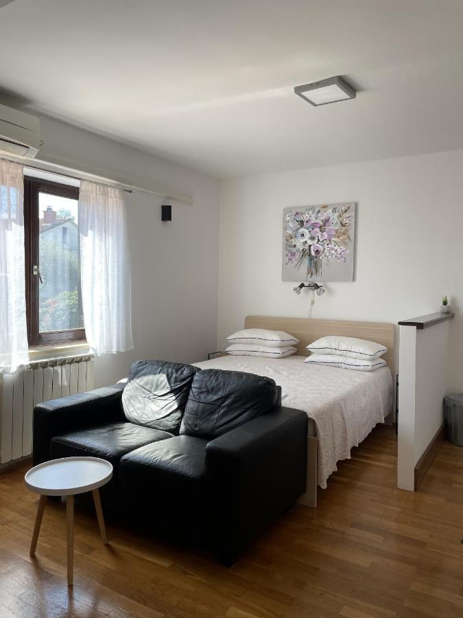 Apartments Josipa Пореч Экстерьер фото