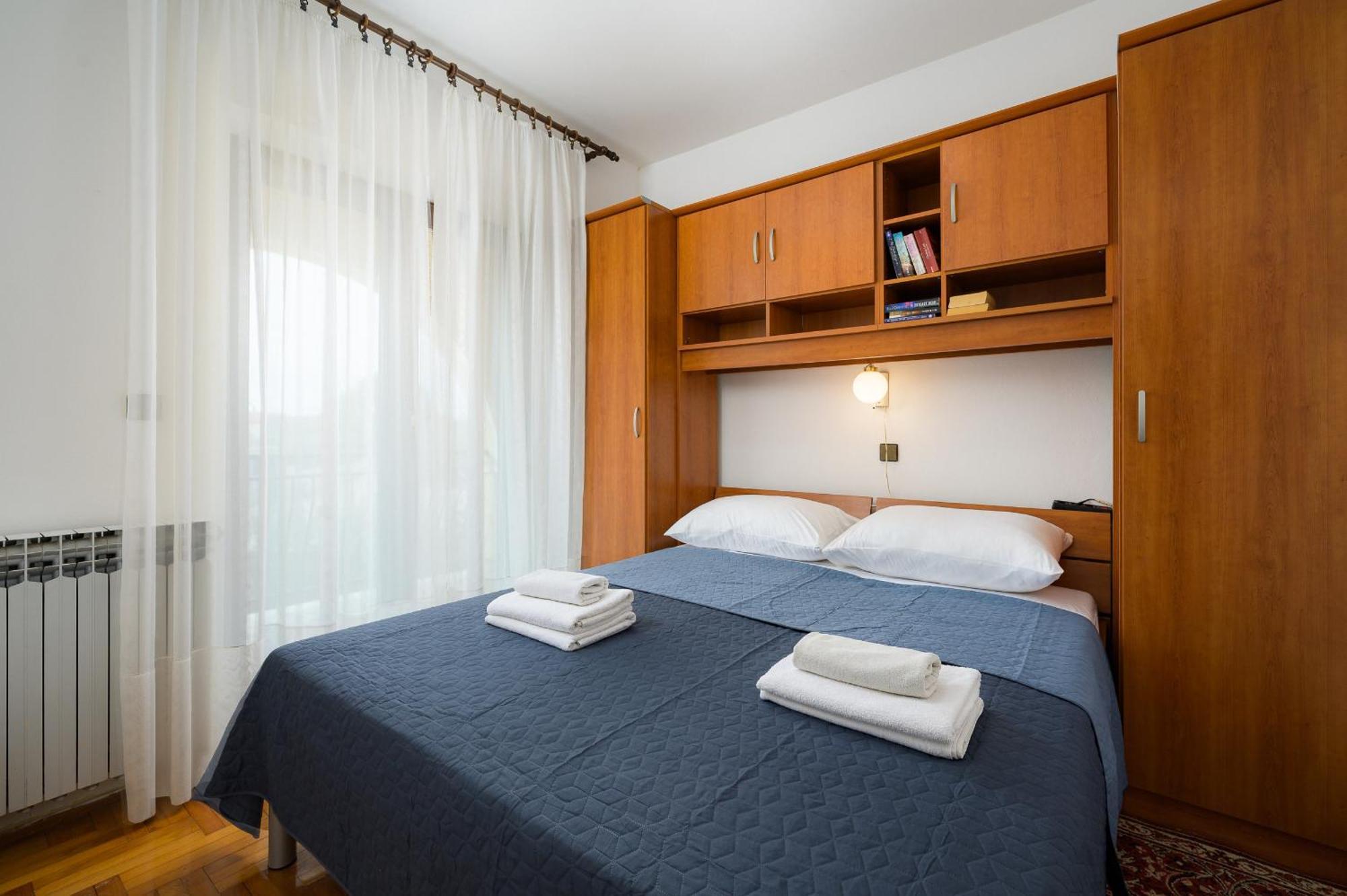 Apartments Josipa Пореч Экстерьер фото