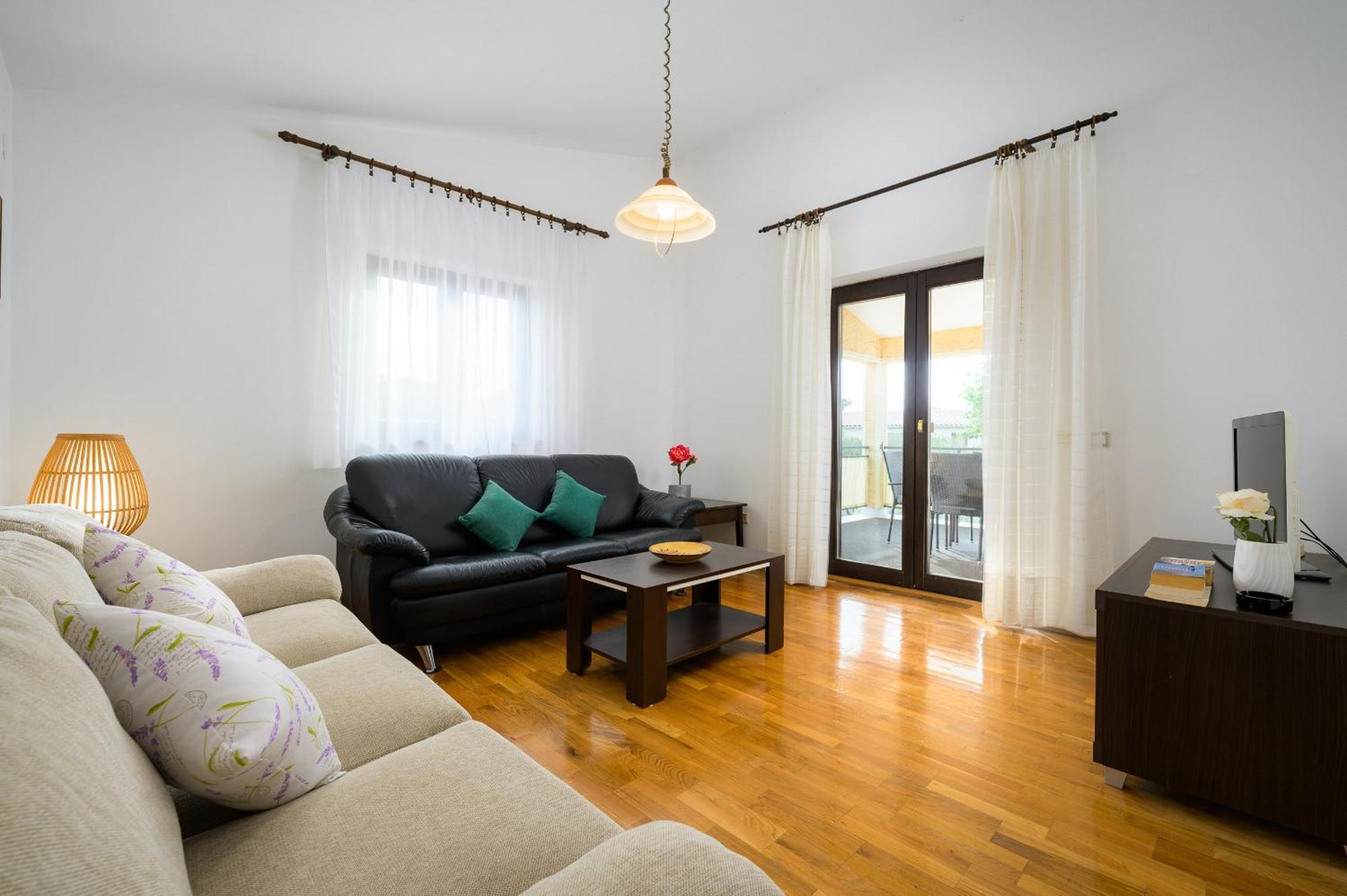 Apartments Josipa Пореч Экстерьер фото